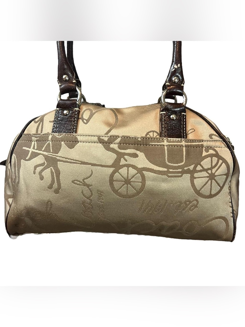 ❤️COACH  Horse and Carriage satchel in pristine condition.❤️ - Picture 2 of 15